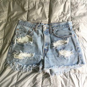 Levi's | Denim Shorts | 32